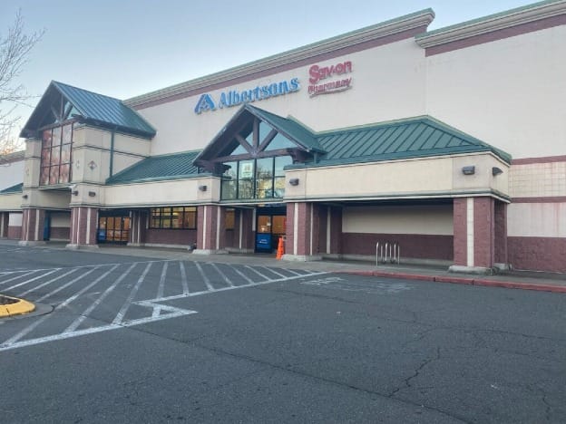 Alberton's building in Roseburg, Oregon