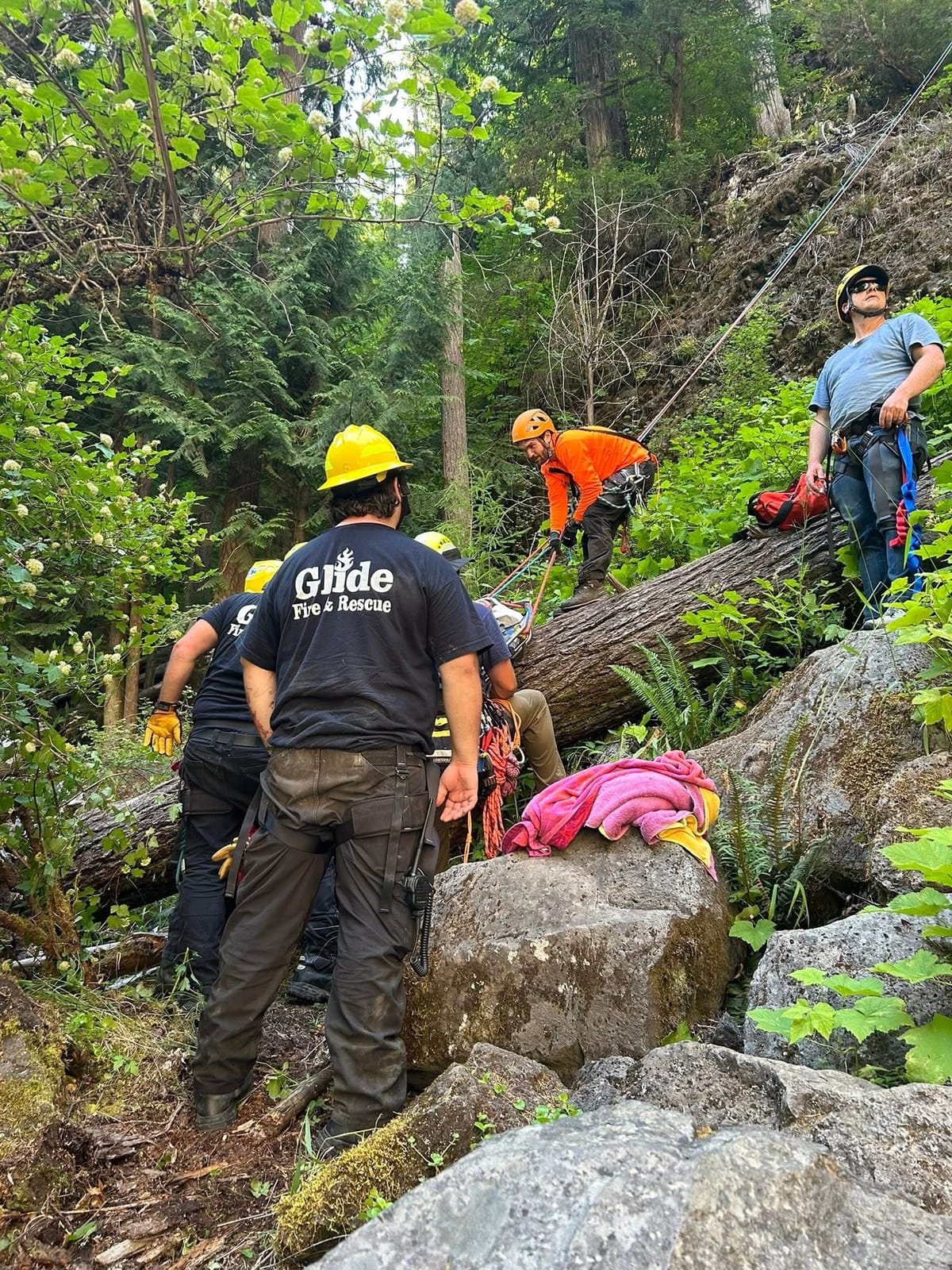 California Man Rescued After 40-Foot Fall at Toketee Falls