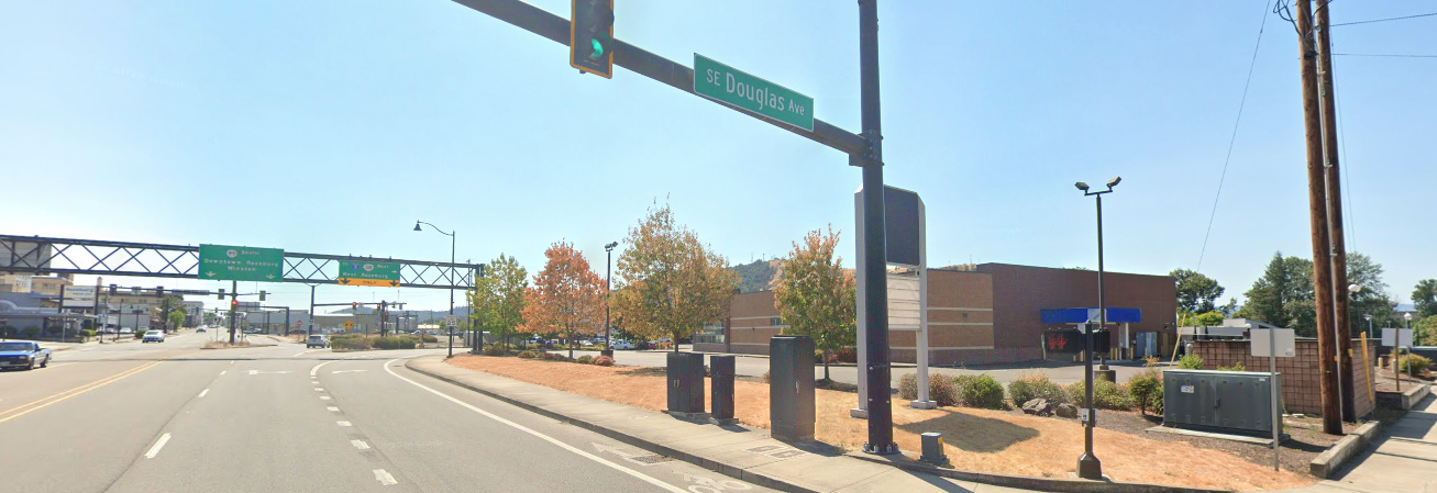 Gas Station and Convenience Store Proposed for Former Roseburg Rite Aid Building