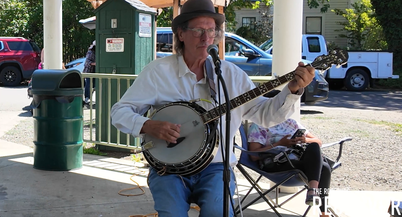 Vintage Street Fair Brings Small-Town Charm to Historic Oakland