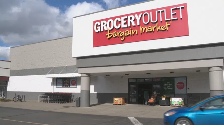 Roseburg Grocery Outlet offers discount to combat potential SNAP pause