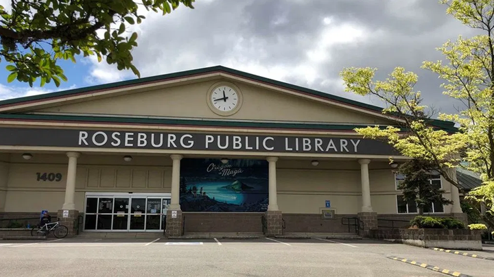 Roseburg Library To Host Johnny Appleseed Puppet Show For Kids