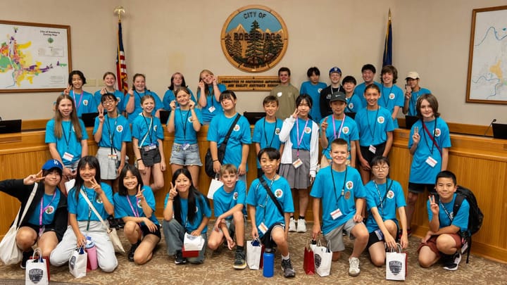 Roseburg Welcomes Student Delegation From Sister City in Japan