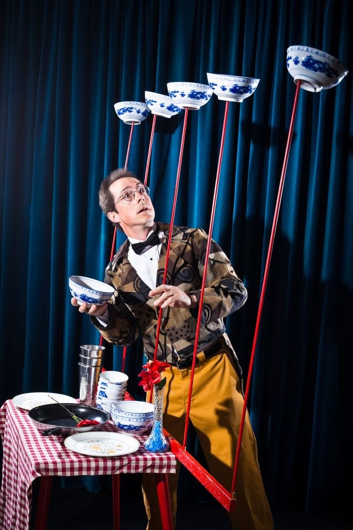 Roseburg Library to Host Free Juggling Show for Kids