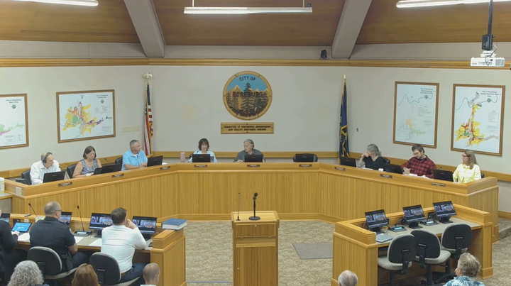 Roseburg Police Details Immigration Enforcement Policies and Limits on Cooperation With Federal Authorities