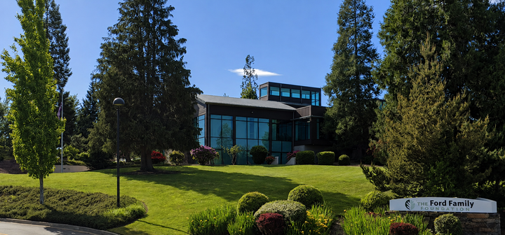 The Ford Family Foundation Opens Applications for Two Positions