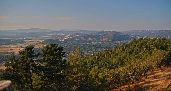 Roseburg Could Reach 88 Degrees Sunday as October Starts With Summerlike Warmth